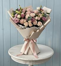 Букет цветов из:  Розы и Лизиантусы #REPLACE_PRED# Новой Игирме