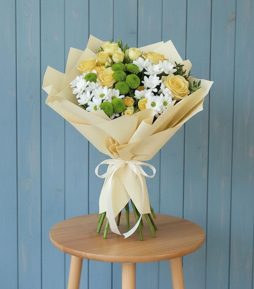 Букет цветов из: Хризантемы и Розы в Новой Игирме