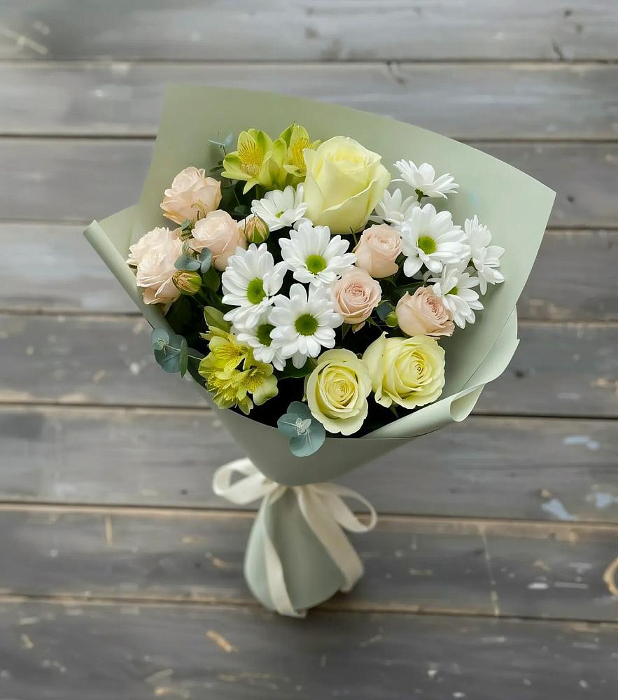 Букет цветов из: Альстромерии, Розы и Хризантемы в Новой Игирме