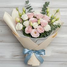 Букет цветов из:  Лизиантусы #REPLACE_PRED# Новой Игирме