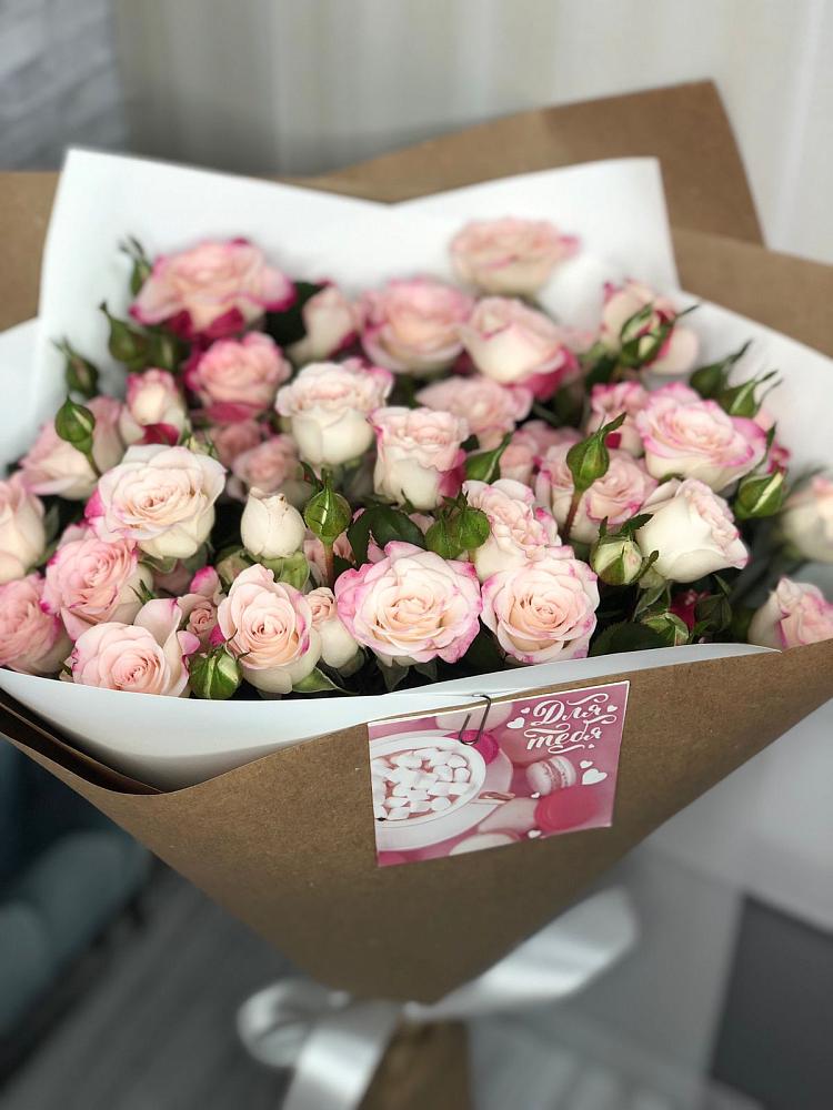 Букет цветов из: Розы в Новой Игирме