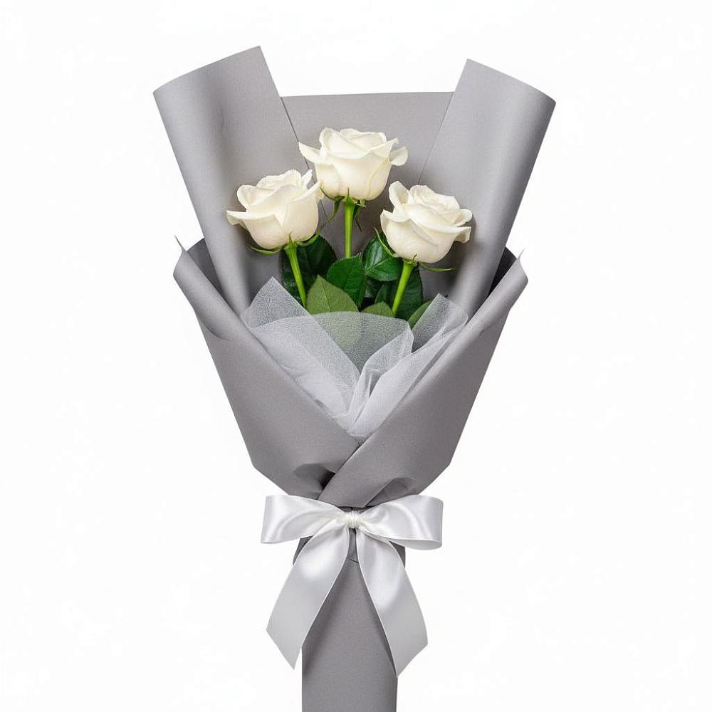 Букет 3 белые розы в Новой Игирме