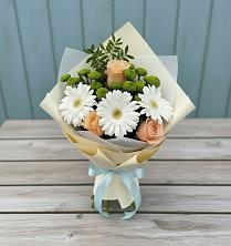 Букет цветов из:  Герберы, Розы и Хризантемы в Новой Игирме