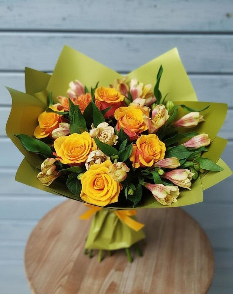 Букет цветов из: Альстромерии и Розы в Новой Игирме