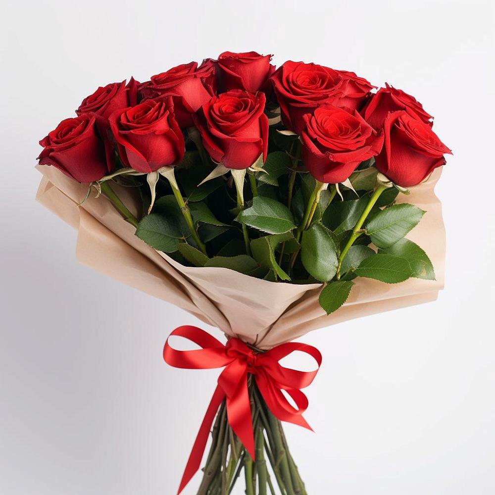 Букет 11 Красных роз Эдлесс Лав в Новой Игирме