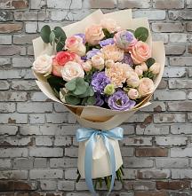 Букет цветов из:  Розы, Лизиантусы и Гвоздики #REPLACE_PRED# Новой Игирме